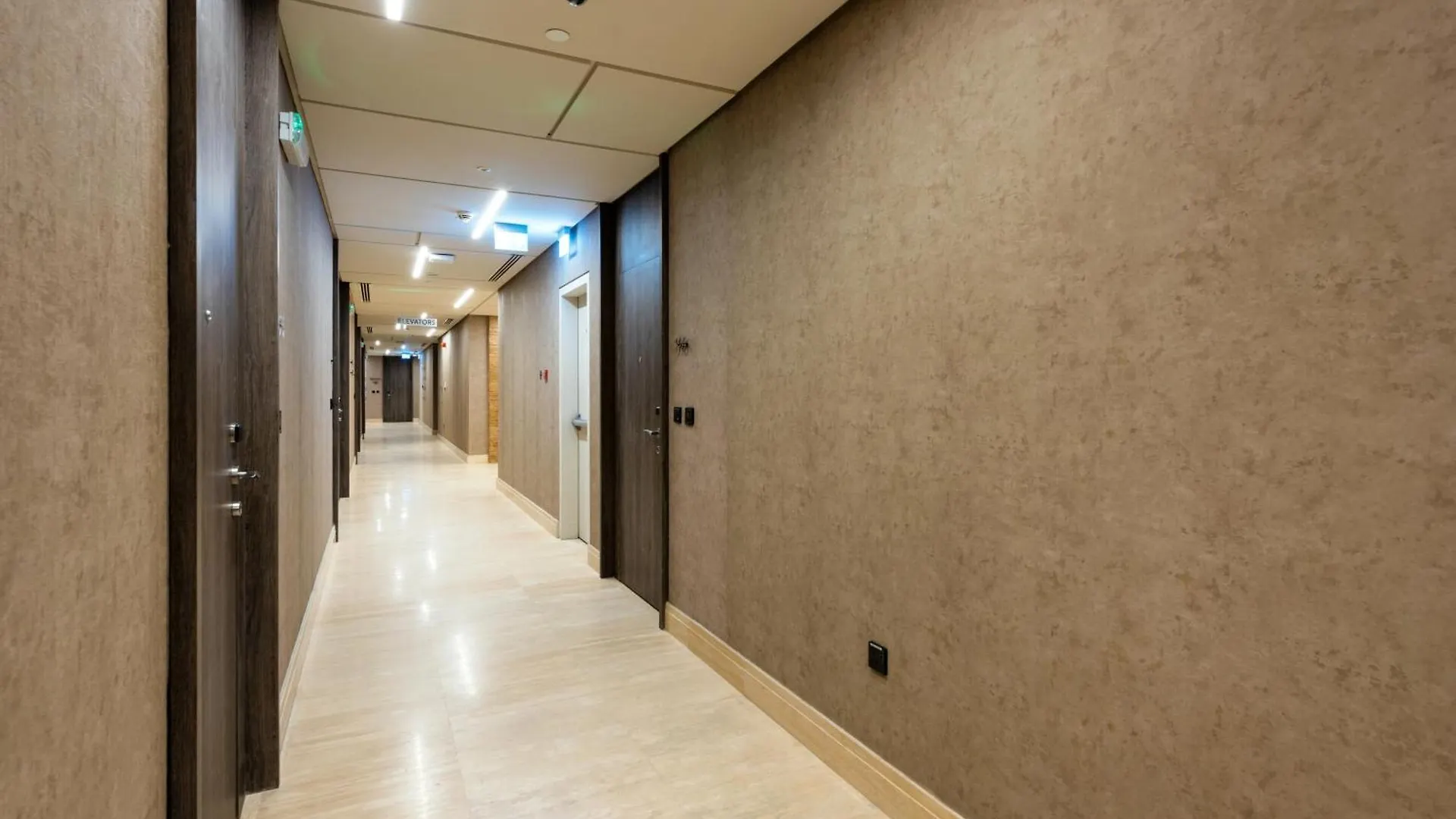 ****  Al Fayha Palace Golden Hotel مكة المملكة العربية السعودية