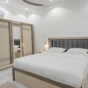 luxurious-family-3-bedroom-apartments-10-mins-drive-to.medinahotel.net/
