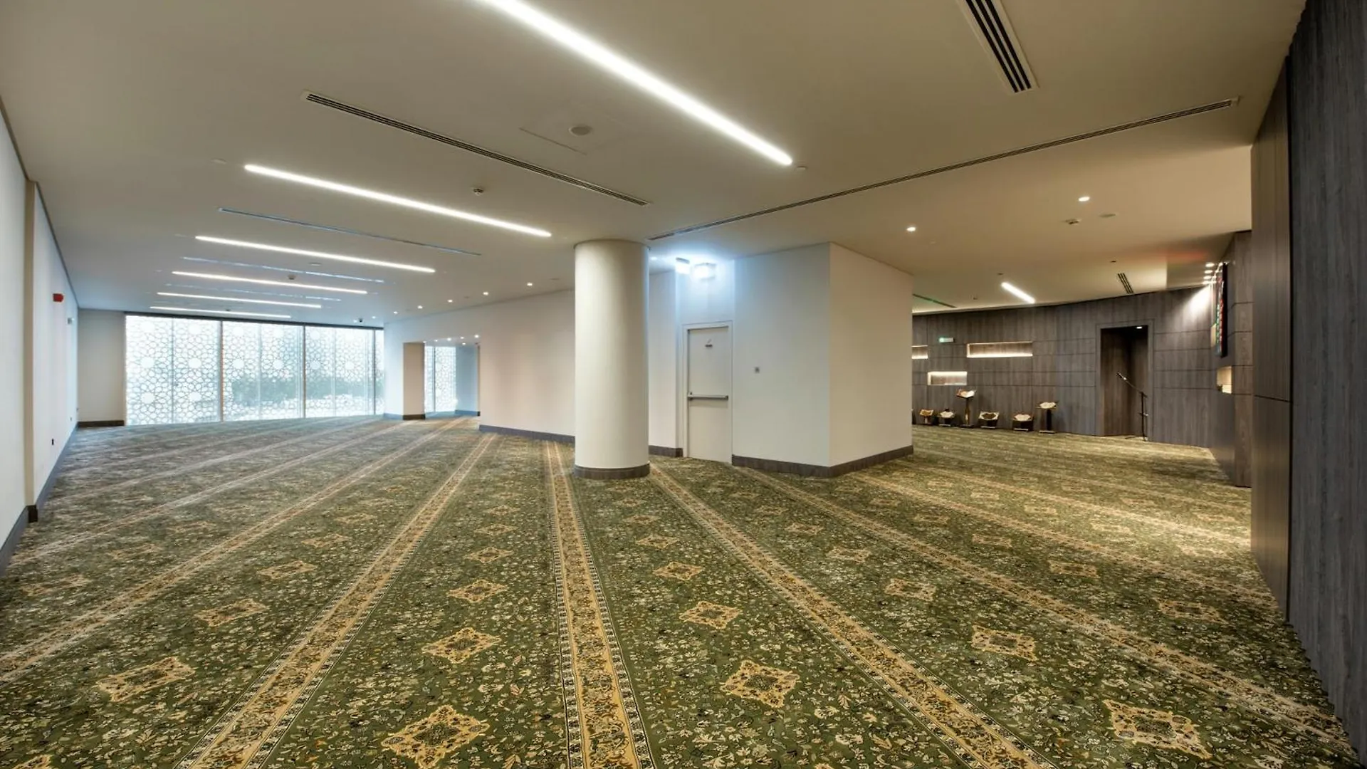 Al Fayha Palace Golden Hotel Mecca Saudi Arabia